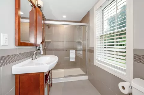 164 Pond St, Georgetown, MA 01833 photo 18