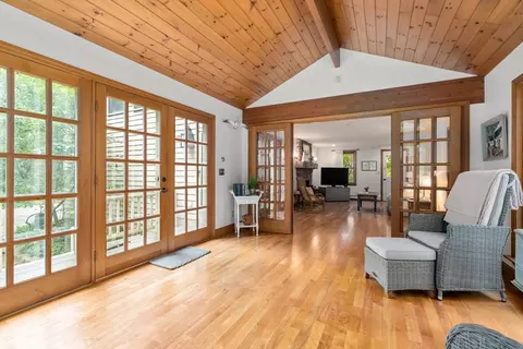 5 Millstone Cir, Andover, MA 01810