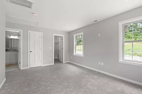 136 Brooks St, Worcester, MA 01606 photo 18