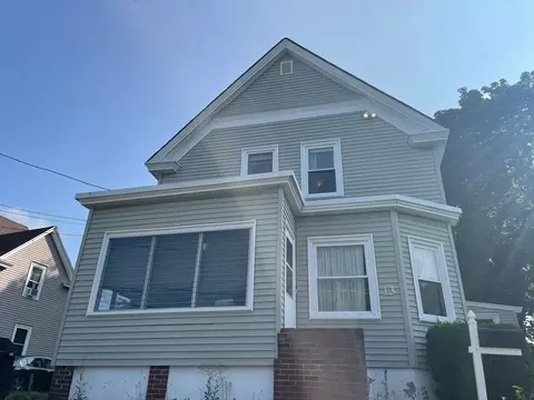 13 Webb St, Methuen, MA 01844