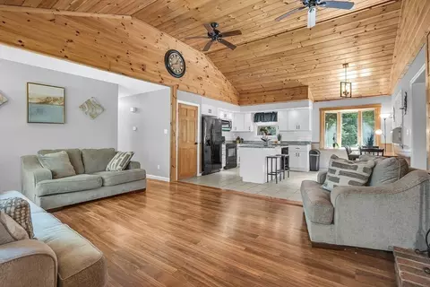26 Hillcrest Rd, Athol, MA 01331 photo 9
