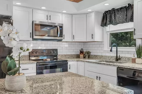 26 Hillcrest Rd, Athol, MA 01331 photo 7