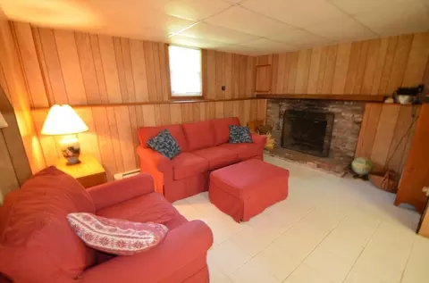 Living - 55 Read Dr, Hanover, MA 02339 photo 3 of 3