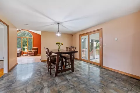 31 Sunset Dr, Dudley, MA 01571 photo 24