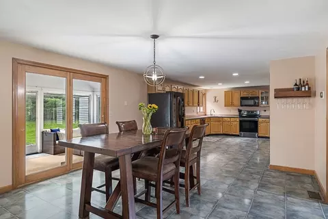 31 Sunset Dr, Dudley, MA 01571 photo 29