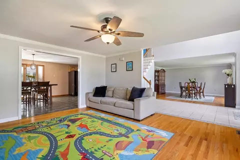 31 Sunset Dr, Dudley, MA 01571 photo 19