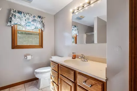 31 Sunset Dr, Dudley, MA 01571 photo 34