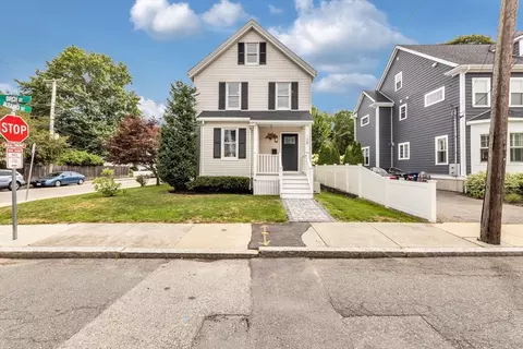 108 Birch St, Boston, MA 02131