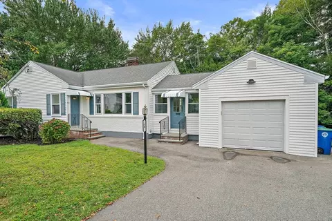 54 Grove Cir, Braintree, MA 02184
