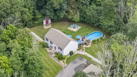 836 Dighton Ave, Taunton, MA 02780