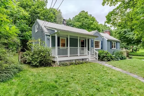 Exterior - 6 Brookhaven Rd, Worcester, MA 01606 photo 6 of 8