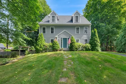 2 Agawam Ave #1, Ipswich, MA 01938