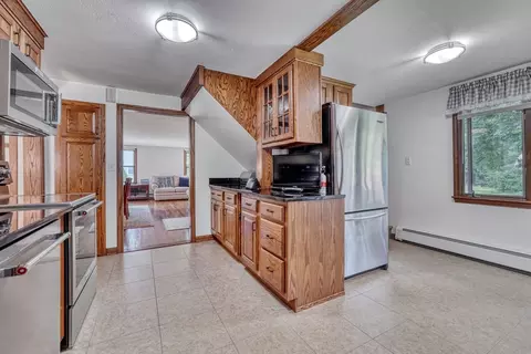 Kitchen - 6 High Plain Cir, Sharon, MA 02067 photo 2 of 3