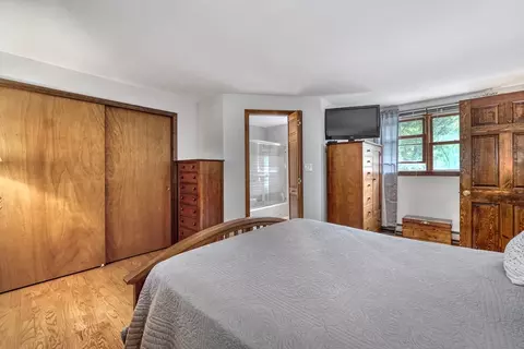 Bedroom - 6 High Plain Cir, Sharon, MA 02067 photo 2 of 7