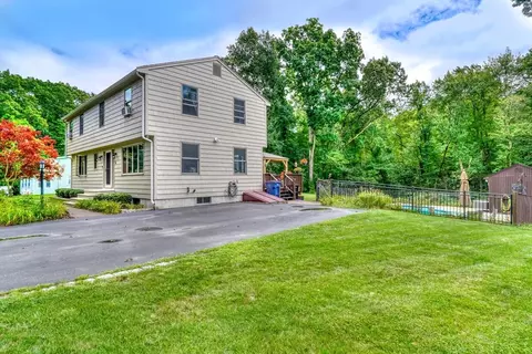 Exterior - 6 High Plain Cir, Sharon, MA 02067 photo 12 of 12