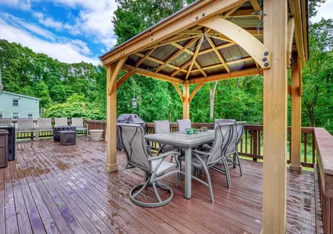 Exterior - 6 High Plain Cir, Sharon, MA 02067 photo 5 of 12