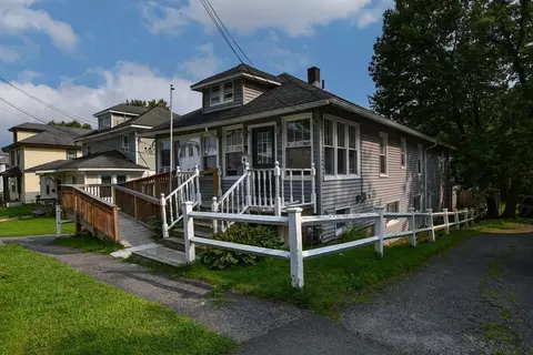 61 Wilson St, Pittsfield, MA 01201