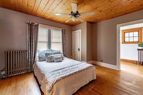 Bedroom - 124 Audubon St, Springfield, MA 01108 photo 2 of 11