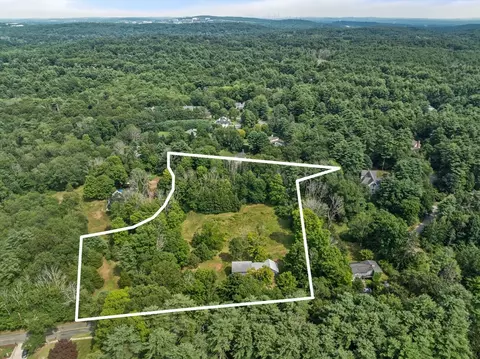473 Concord Rd, Weston, MA 02493