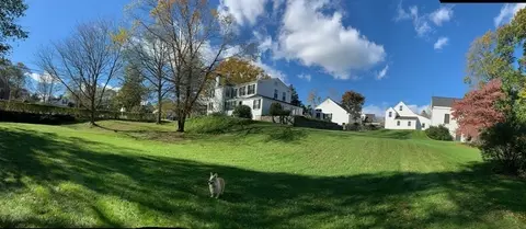 44 Spring St, Hingham, MA 02043 photo 4