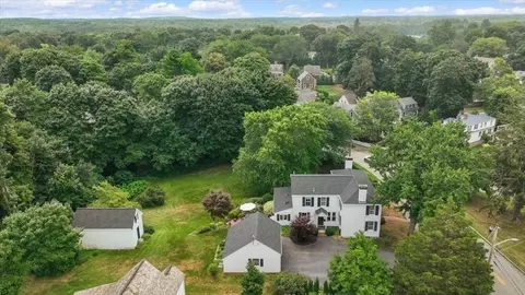 44 Spring St, Hingham, MA 02043 photo 5