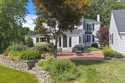 44 Spring St, Hingham, MA 02043 photo 23