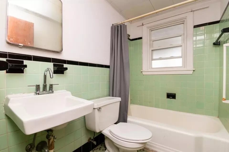 Bath - 15-17 Thayer St, Belmont, MA 02478 photo 2 of 2