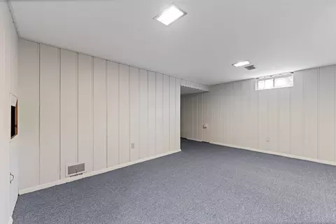 69 Wheeler Ave, Springfield, MA 01118 photo 33