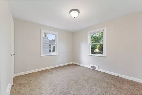 69 Wheeler Ave, Springfield, MA 01118 photo 23