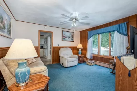 246 East St, Dedham, MA 02026 photo 4