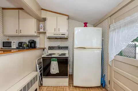 246 East St, Dedham, MA 02026 photo 8