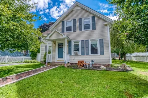 246 East St, Dedham, MA 02026