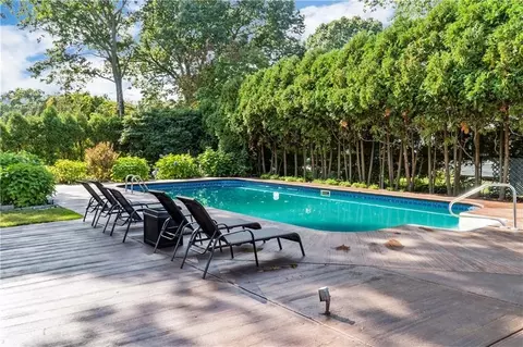 70 Cedar Bay, Warwick, RI 02888 photo 7