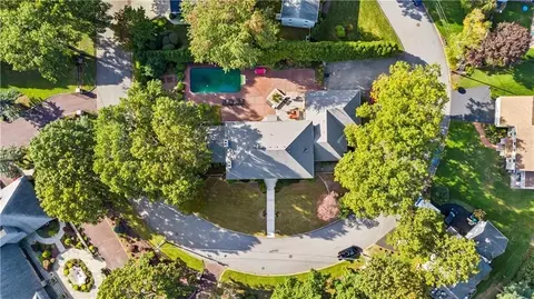 70 Cedar Bay, Warwick, RI 02888 photo 5