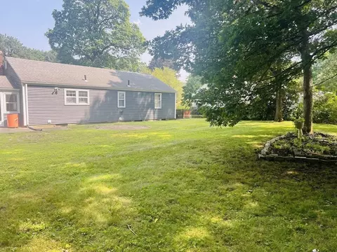 64 Fox Hill Rd, Springfield, MA 01118 photo 14