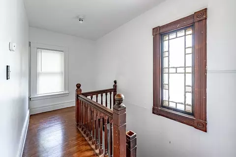32 Maynard St, Springfield, MA 01109 photo 6