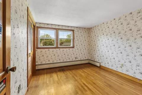 Bedroom - 2 Baldwin Rd, Wakefield, MA 01880 photo 1 of 3