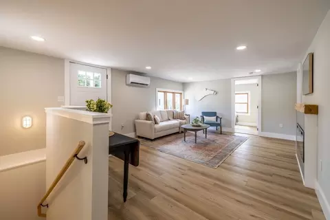 Living - 65 Warr Ave, Wareham, MA 02571 photo 4 of 5