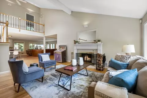64 Botsford Rd, Newton, MA 02467