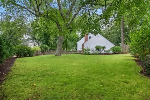 Exterior - 5 Bird St, Needham, MA 02492 photo 2 of 6