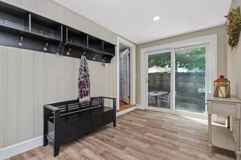 Entry Way - 5 Bird St, Needham, MA 02492 photo 2 of 2