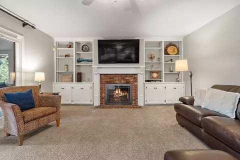 4 Cornish Dr, Hudson, MA 01749 photo 12