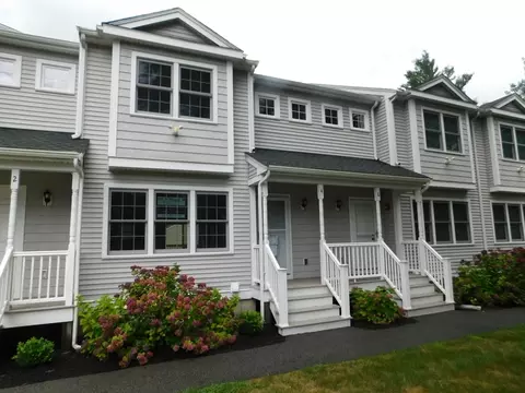 4 Great Cedar Dr #4, Hanson, MA 02341