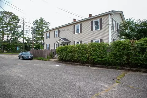 9 Cedar St, Barre, MA 01005 photo 2