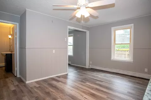 9 Cedar St, Barre, MA 01005 photo 7