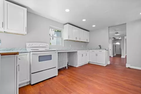 64 Pleasant St, Ware, MA 01082 photo 12