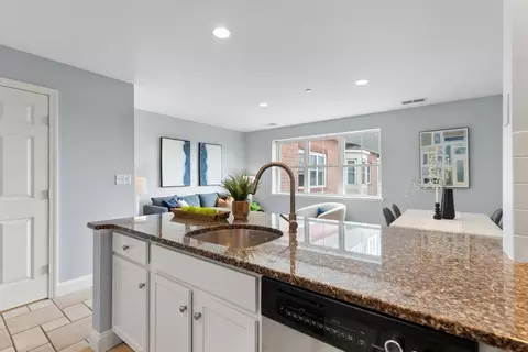 120 Wyllis Ave #417, Everett, MA 02149 photo 6