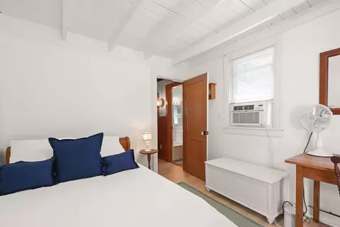 Bedroom - 14 Salt Marsh Ln, Wareham, MA 02571 photo 5 of 7
