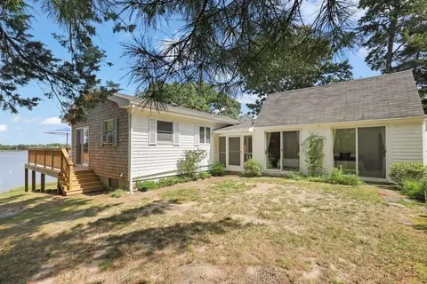 Exterior - 14 Salt Marsh Ln, Wareham, MA 02571 photo 9 of 9