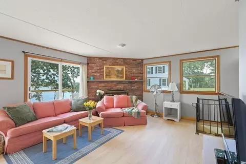 Living - 14 Salt Marsh Ln, Wareham, MA 02571 photo 3 of 3